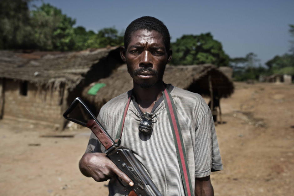 Central African Republic, 15 December 2013Member of the "Mouvement de Revolte des Forces ArmÈes Centrafricaine pour le Peuple" in a school of the outskirts of Bangui.RÈpublique centrafricaine, 15 dÈcembre 2013Un homme du "Mouvement de Revolte des Forces ArmÈes Centrafricaine pour le Peuple", dans une Ècole dans les faubourgs de Bangui.Michael Zumstein / Agence VU