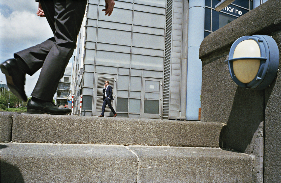 Luxembourg, Kirchberg, June 10, 2016 Shopping centre, Parivs. John Fitzgerald Kennedy avenue. Luxembourg, Kirchberg, 10 juin 2016 Centre commercial, Parvis. Avenue John Fitzgerald Kennedy. Yvon Lambert / Agence VU